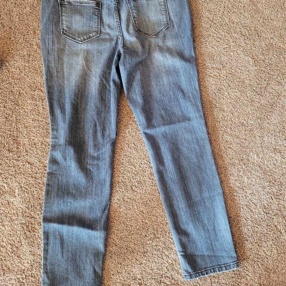 📌SOLD📌Mid rise skinny jeans - Picture 5 of 6